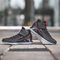 'کفش کتانی  بسکتبال نایک ایر جردن مشکی قرمز        New Nike Air Jordan 32'