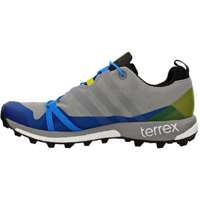 'کفش کتانی رانینگ ادیداس مخصوص دویدن و پیاده روی adidas running shoes terrex aq4069'