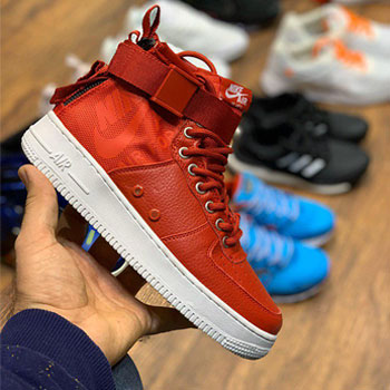 'کفش کتانی نایک ایر فورس قرمز      Nike Air Force 1  Red'