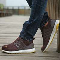 'کفش کتانی آدیداس اولترا بوست قهوه ای   adidas ultra boost brown'