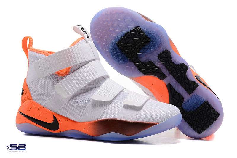  خرید  کفش بسکتبال نایک سولجر 11      Nike Soldier 11 Multicolor 