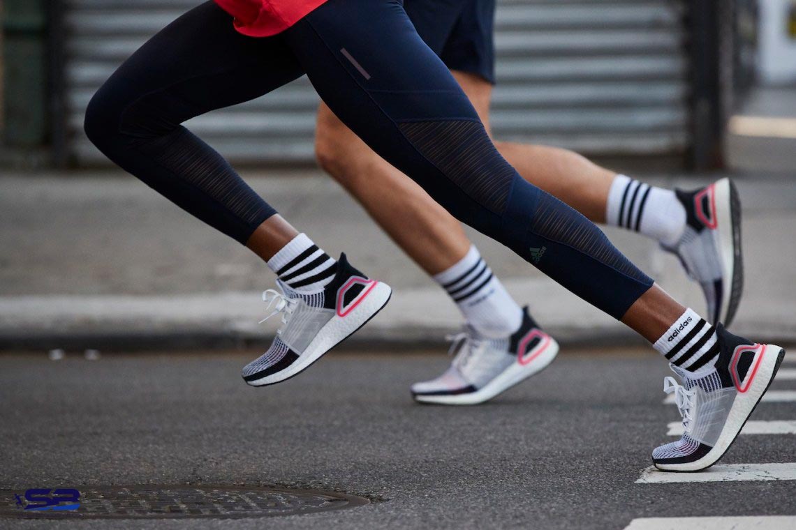  خرید  کفش کتانی بندی آدیداس اولترا بوست 2019 مخصوص پیاده روی طولانی و دویدن