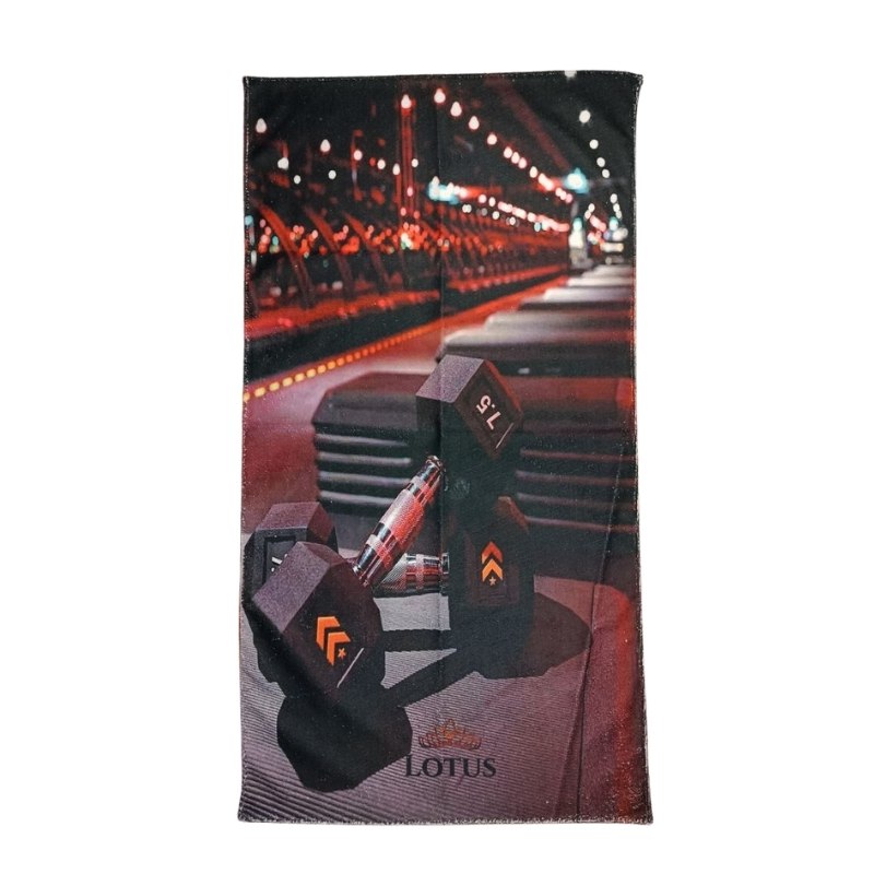 حوله ورزشی طرح دار