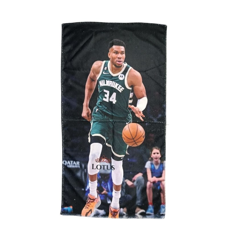 حوله ورزشی طرح دار