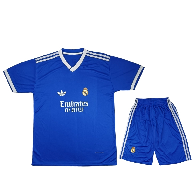  کیت ورزشی رئال مادرید آبی