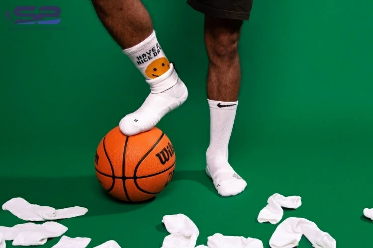 خرید جوراب ساق بلند بسکتبالی